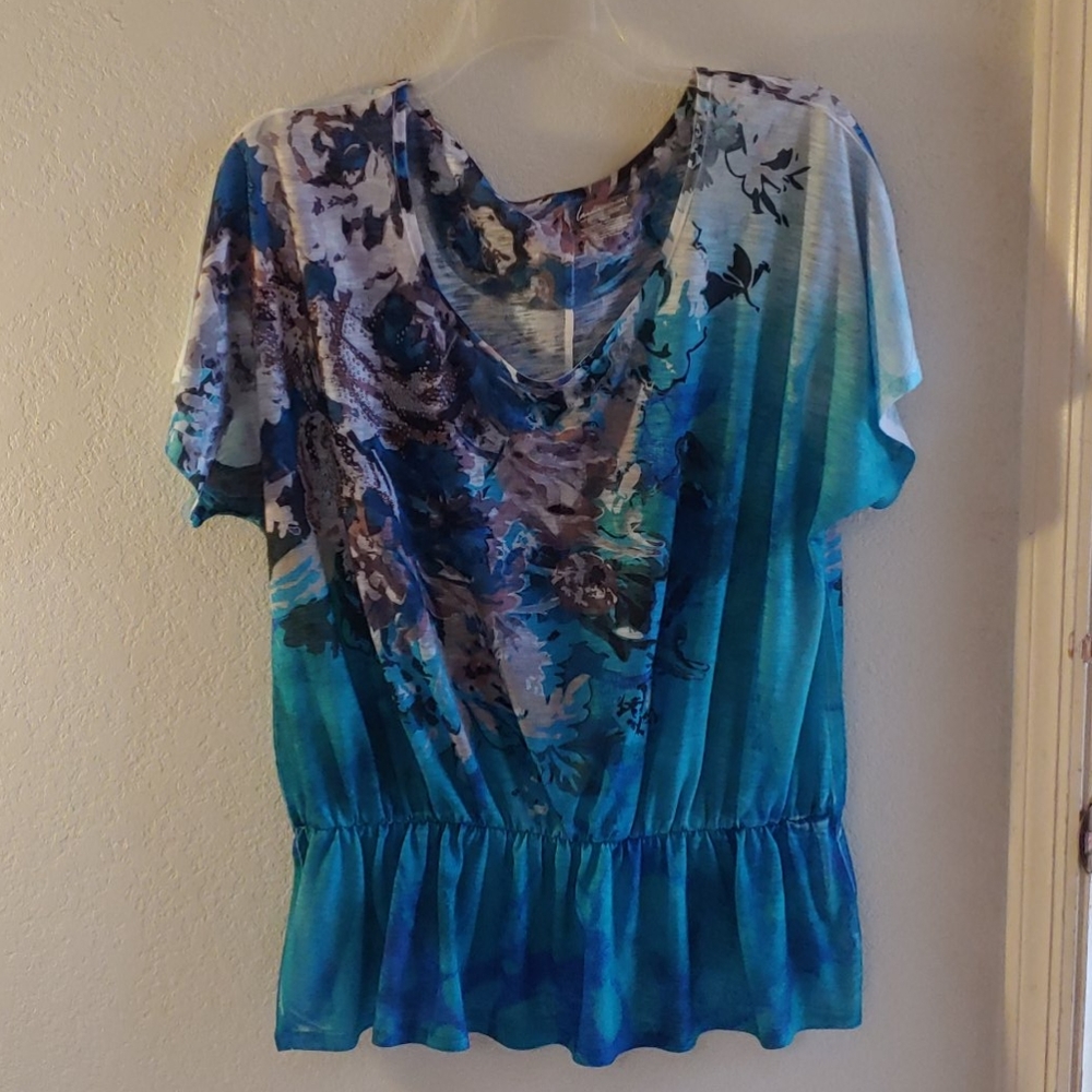 Beautiful Blouse with Gathered Waist